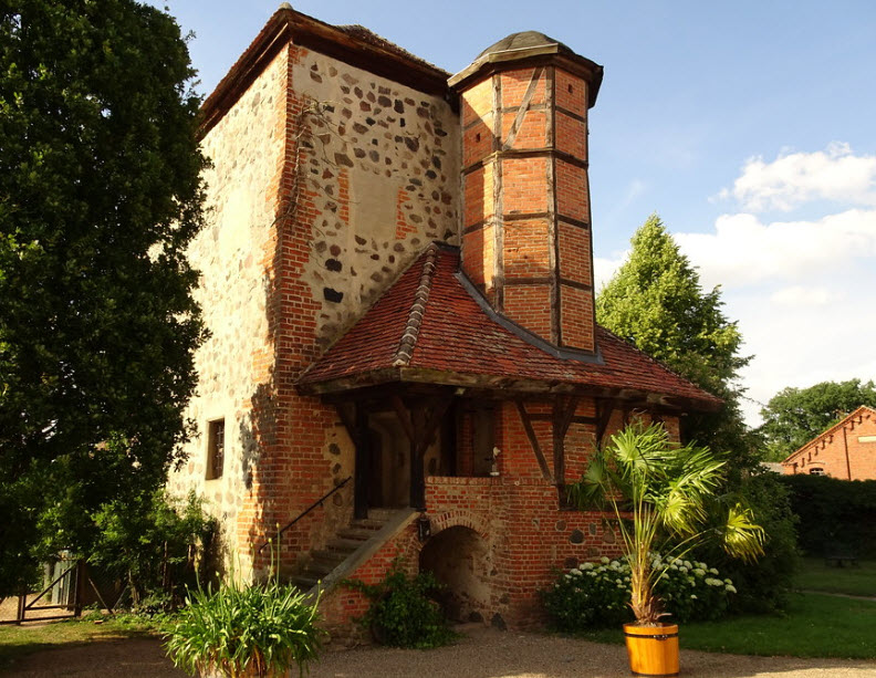 Burg Garz, Germany